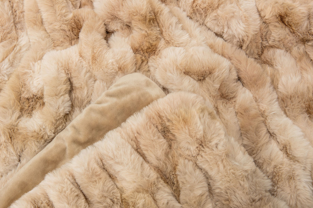 Color: Beige
