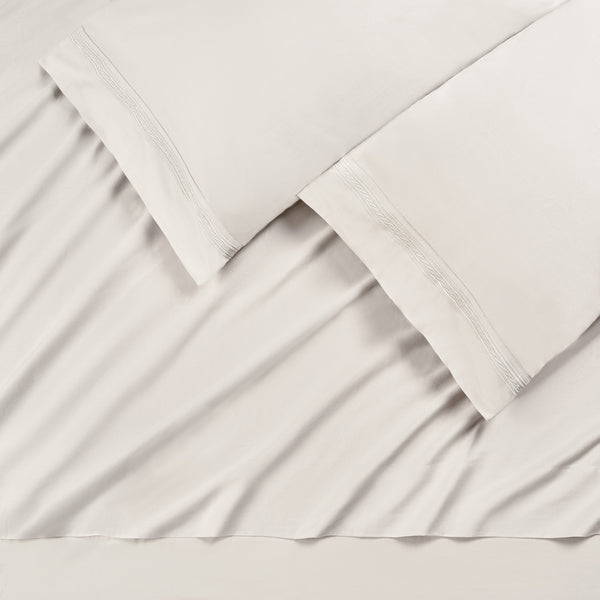 Color: Beige