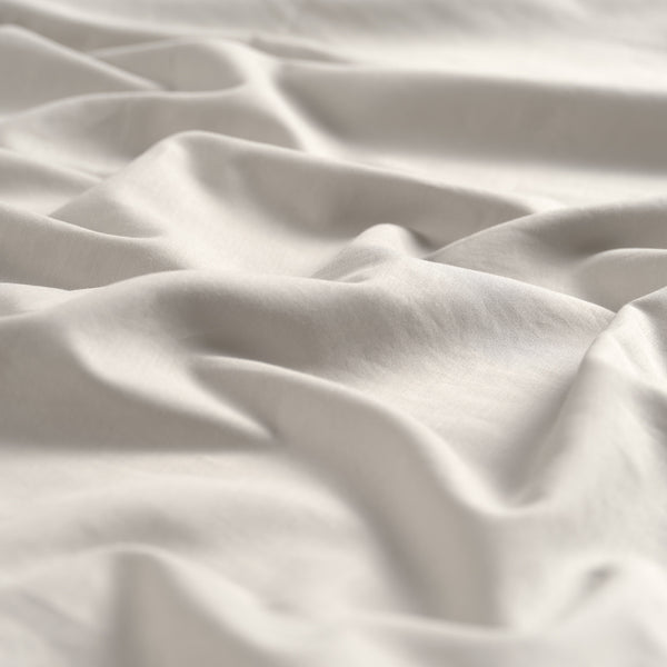 Color: Beige