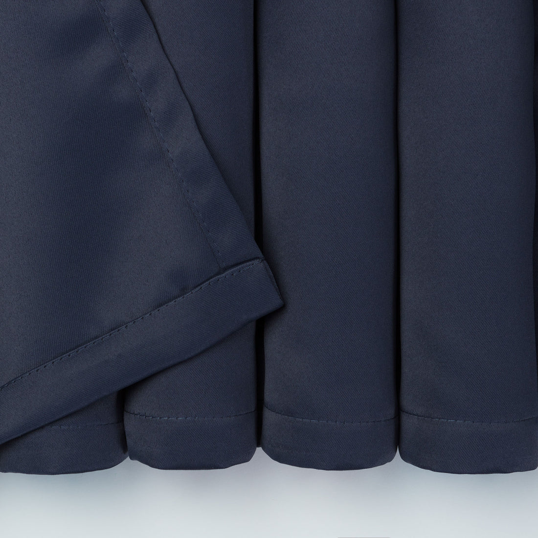 Color: Navy