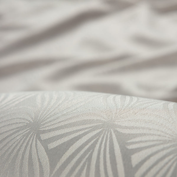 Color: Beige