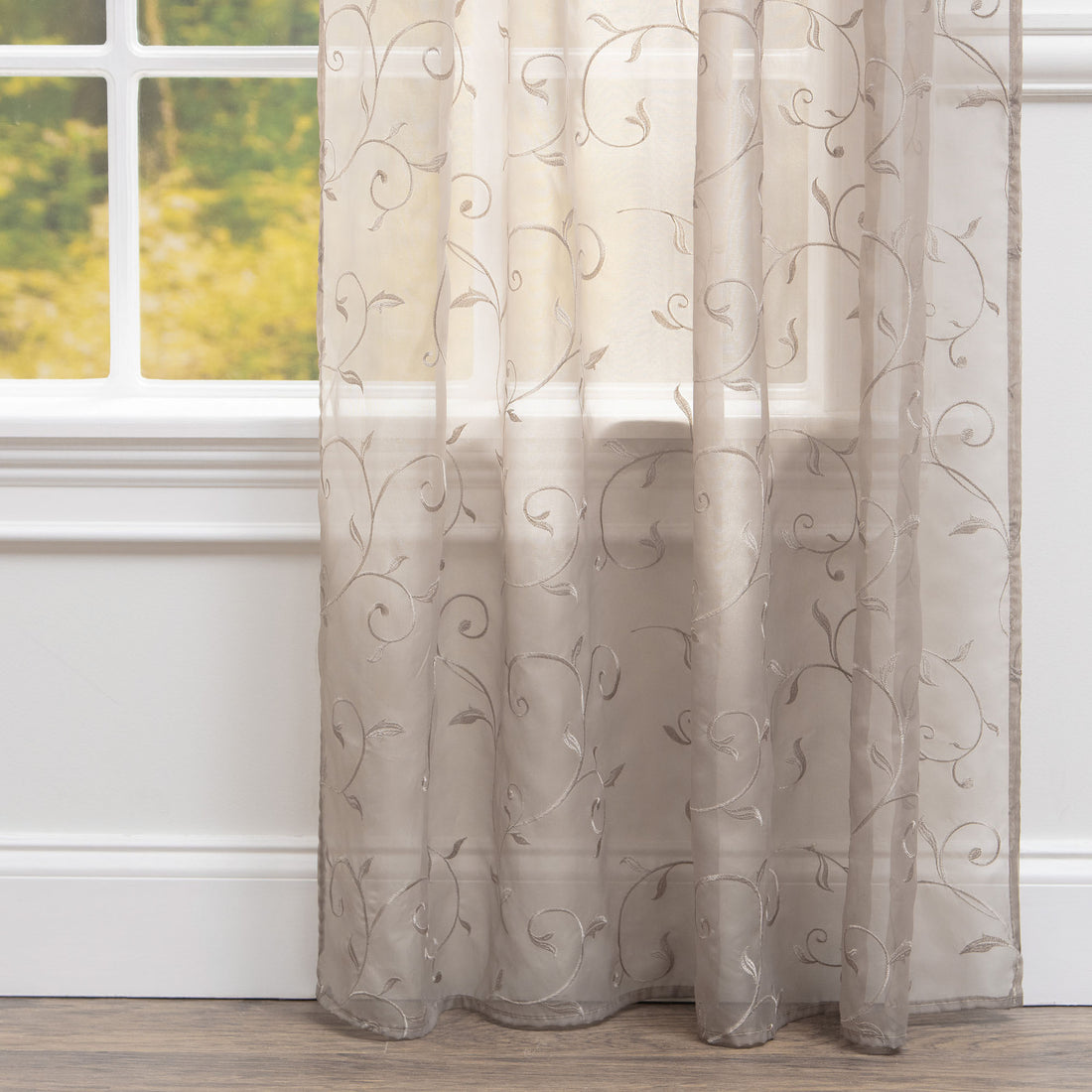 Color: Beige