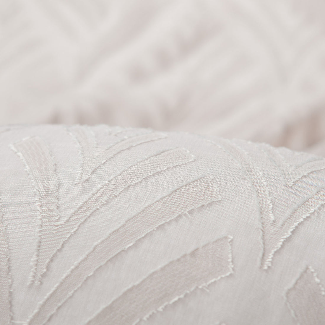 Color: Taupe