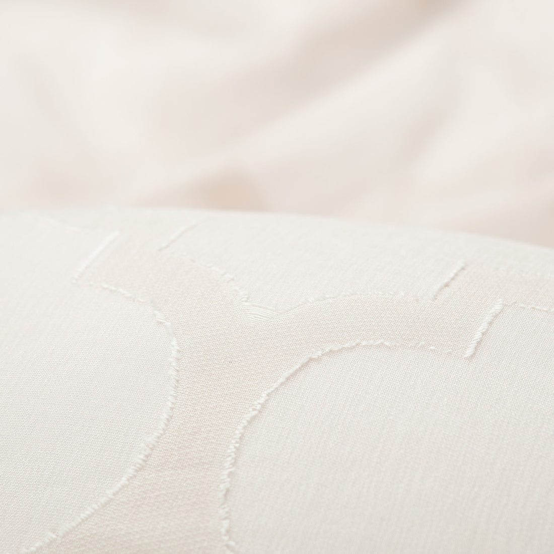 Color: Beige
