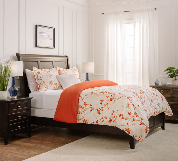 Color: Orange