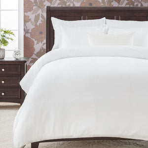 Color: Classic White