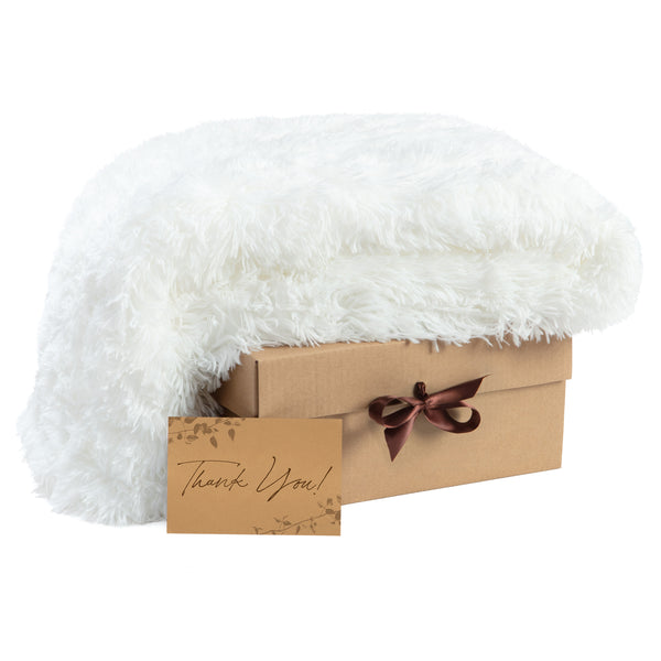 Color: Thank You-Longfur White, Swatch