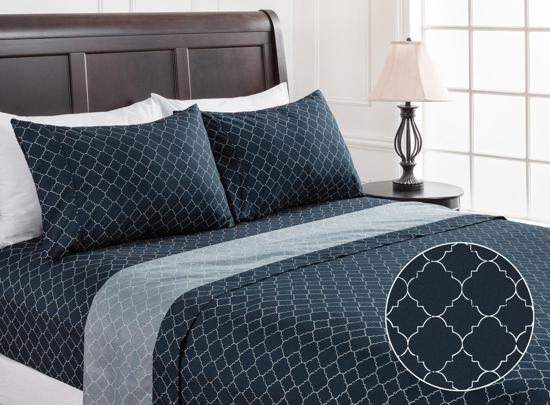 Color: Quatrefoil Blue