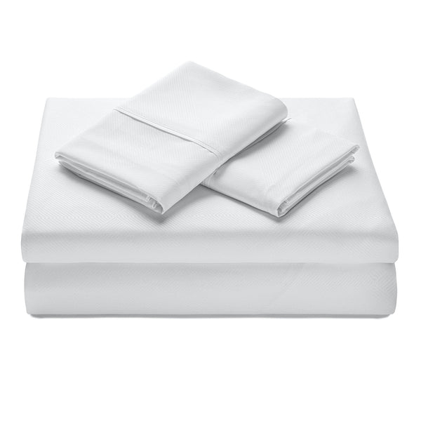 Color: Striped Diamond White