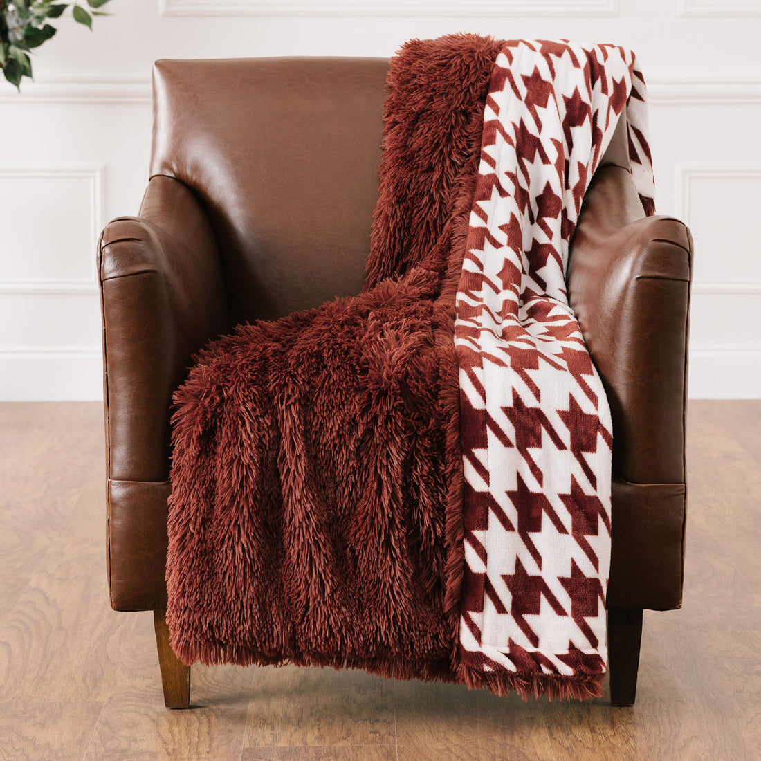 Color: Cinnamon