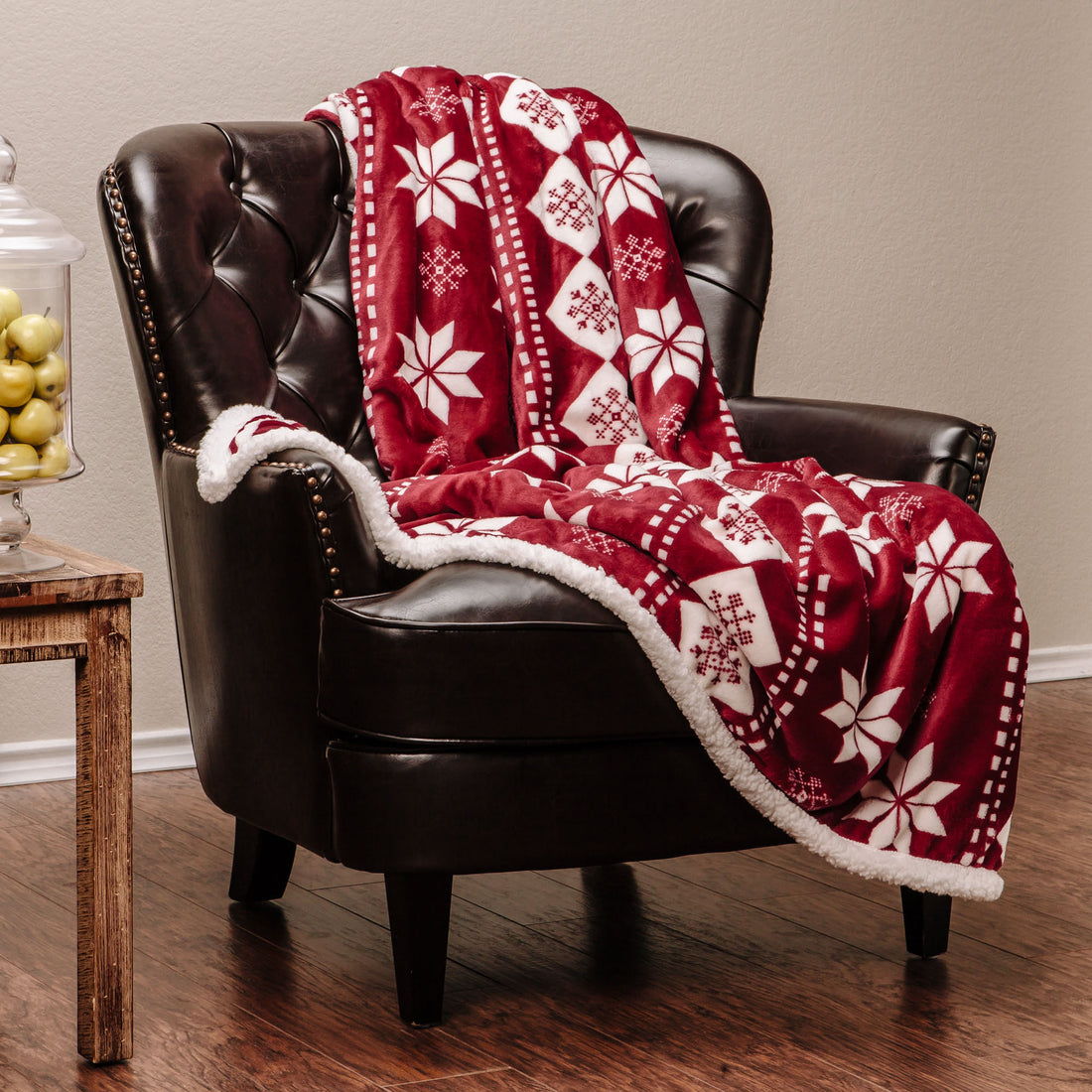 Holiday Sherpa Red Throw Blanket