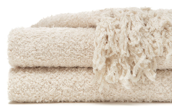 Color: Creme