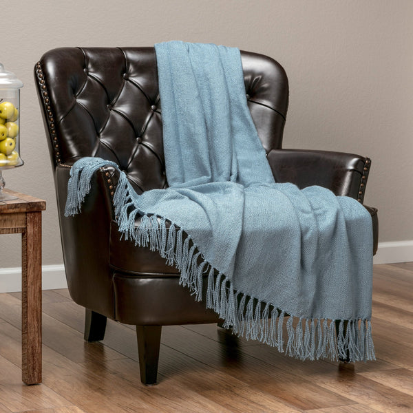 Color: Turquoise