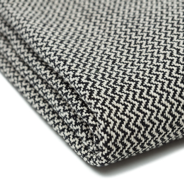 ZigZag Cotton Throw Blanket