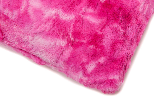 Color: Pink