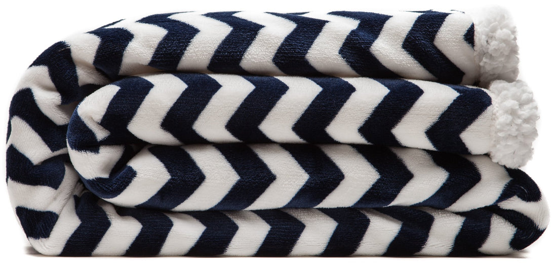 Color: Navy