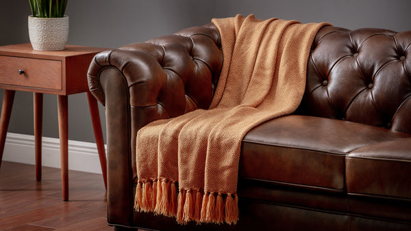Color: Cinnamon
