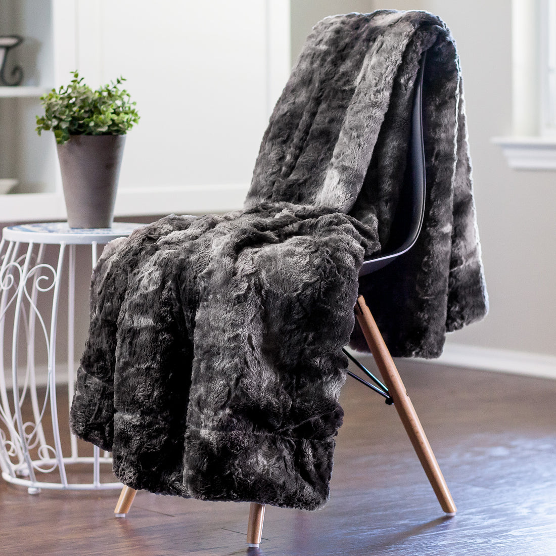 Color: Thinking of You-Wolf Gray